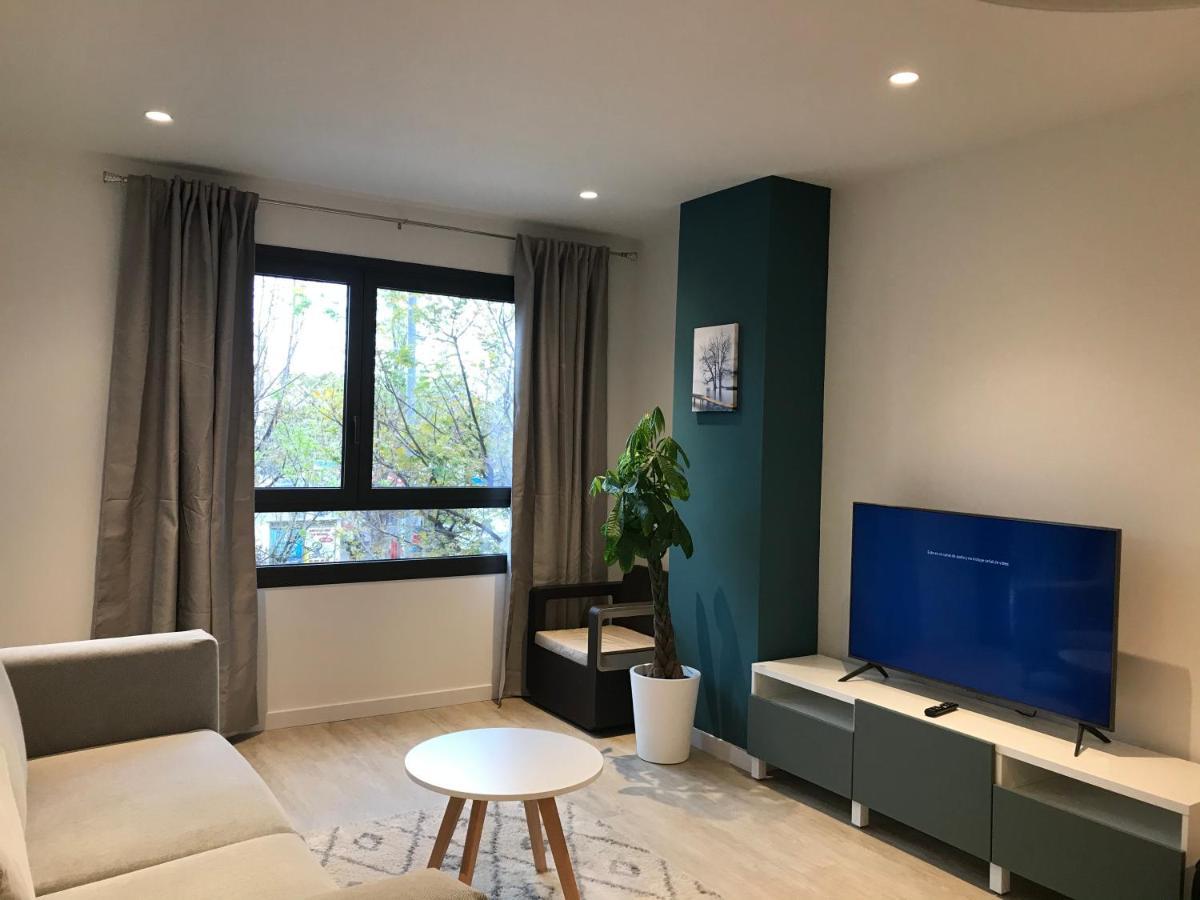 סנט אדריה דה בסוס Llull Home מראה חיצוני תמונה
